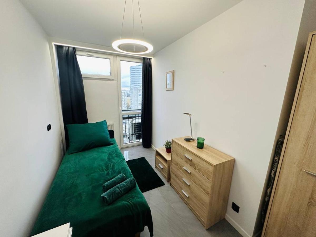 Homestay Center Warsaw